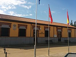 Ayuntamiento San Pedro Bercianos (León).jpg