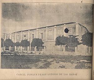 Archivo:CArcel Pública
