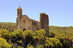 Archivo:Castell de Santa Perpètua (Pontils) - 1