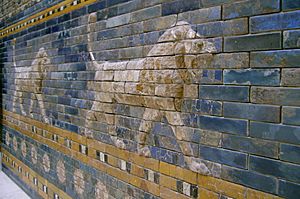 Archivo:Detail Ishtar gate