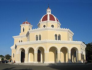 Archivo:DirkvdM havana cemetery