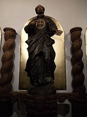 Archivo:Estatua de San Ignacio de Loyola (Museo Diocesano de Arte Jesuítico, San Ignacio Guazú)