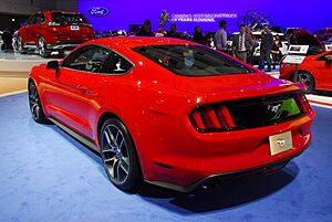 Archivo:Ford Mustang VI (12644868095)