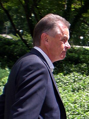 Archivo:Hitzfeld BMK