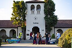 ICE Out of Tulare Vigil-1 (48780097162).jpg
