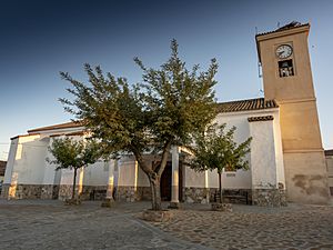 Archivo:Iglesia Carrascalejo de la Jara
