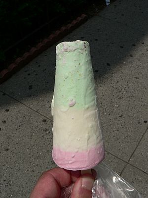 Archivo:Kulfi
