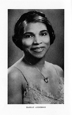 Archivo:Maud Cuney Hare-Marian Anderson 357