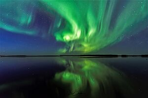Archivo:Northern Lights, Pinehouse