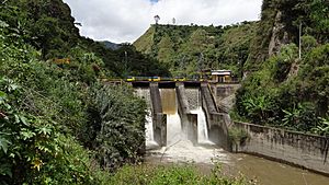Archivo:Represa Río Mayo
