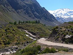 Archivo:San Jose Volcano