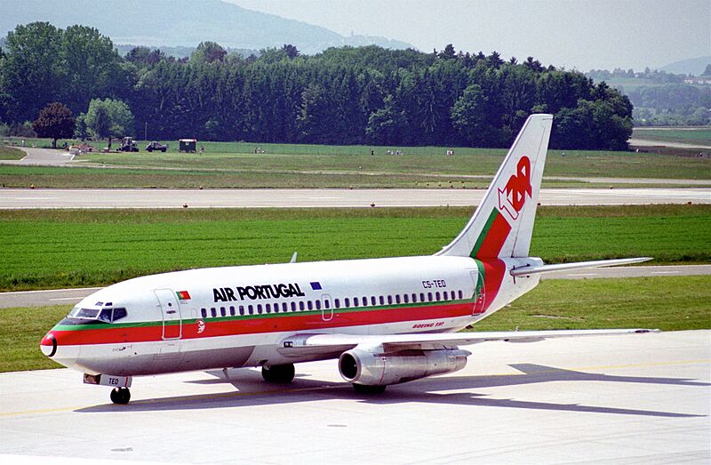 TAP Air Portugal Boeing 737-200; CS-TEO@ZRH;25.05.1995 (5120677646)