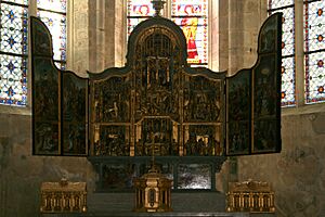 Archivo:0 Baume-les Messieurs 050610 (2d)