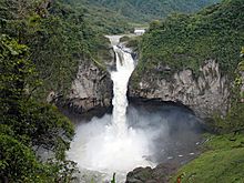 Archivo:AMA Cascada de San Rafael limite provincial de Napo y Sucumbíos (8227381138)