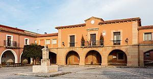Archivo:Ayuntamiento, Masegoso de Tajuña, Guadalajara, España, 2017-01-03, DD 11