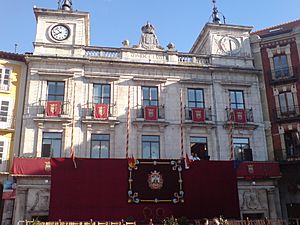 Archivo:Ayuntamiento de Burgos