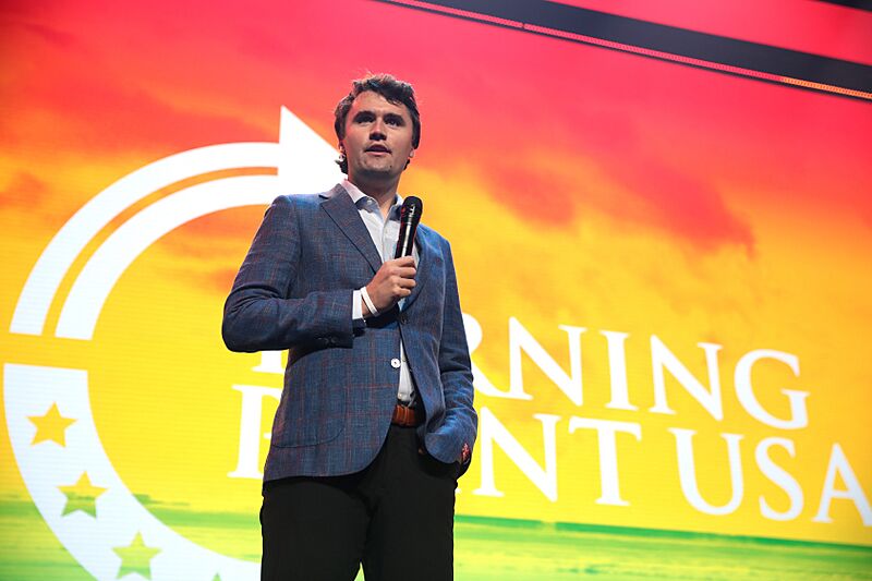 Charlie Kirk (50751919863)