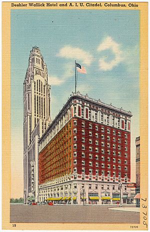 Archivo:Deshler Wallick Hotel and A. I. U. Citadel, Columbus, Ohio (73705)