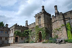 Archivo:Haddon Hall