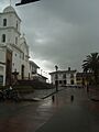 Iglesia de Guateque, durante la lluvia
