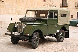 Archivo:Land Rover Minerva