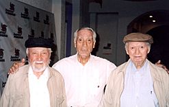Archivo:Luis Corvalán, Ernesto Araneda y Volodia Teitelboim