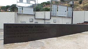 Archivo:Monumento a Salvador Puig Antich Barcelona