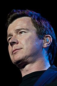 Rick Astley - Pepsifest 2009.jpg