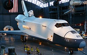 Archivo:Space shuttle enterprise