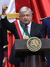 Archivo:Transmision poder ejecutivo amlo 36