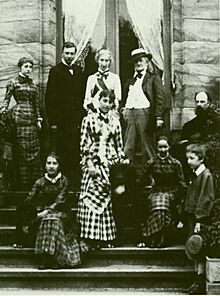 Wagner family 1881.jpg