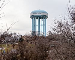 Water Tower in Green Tree, Pennsylvania.jpg