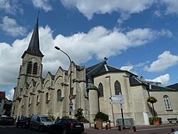 Église Saint-Philippe-et-Saint-Jacques - Châtillon - Haut-de-Seine – France – Mérimée PA00088090 (16).jpg