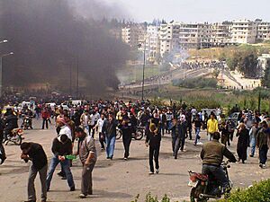 درعا البلد إحدى المظاهرات في بداية الإحتجاجات 2013-10-11 16-41.jpeg