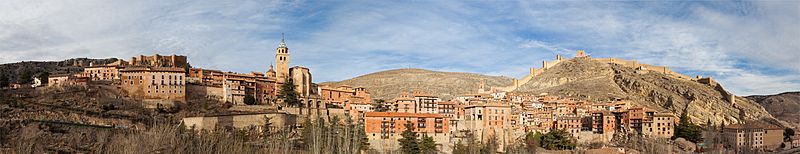 Archivo:Albarracín, Teruel, España, 2014-01-10, DD 022-025 PAN