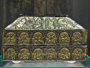 Archivo:Arqueta de San Genadio de Astorga