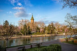 Archivo:Bega River in Timisoara