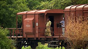 Archivo:Brake Van 74684 Indian Railways