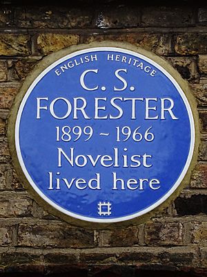 Archivo:C. S. FORESTER 1899-1966 Novelist lived here