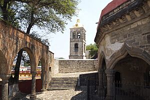 Archivo:Catedral-tlaxcala-horario-1024x683