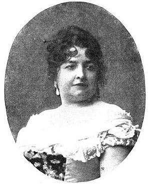 Archivo:Dolores Caballero Rasco, Condesa de Belloch. 1881