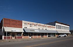 Downtown Marietta Oklahoma 1 Wiki (1 of 1).jpg