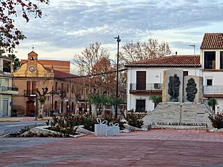 El Pueblo a Federico García Lorca y Centro de Estudios Lorquianos, en Fuente Vaqueros (Granada).jpg