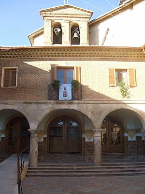 Archivo:Estella - Basílica de Nuestra Señora del Puy 02