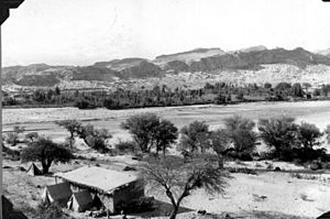 Archivo:Expedition camp, Puerta de Corral Quemado (3526477666)