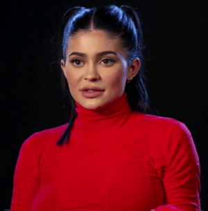 Archivo:Kylie Jenner1 (cropped)
