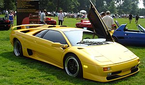 Archivo:Lamborghini Diablo SV coupe