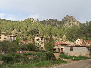 Archivo:Los Lucas es una aldea del municipio de Olba, provincia de Teruel, Aragón