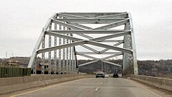 Old Wakota Bridge.jpg