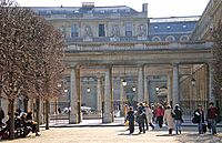 Archivo:P3260019 Paris I Palais Royal reduct